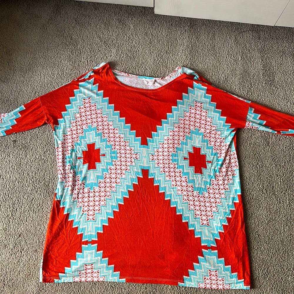 Fantastic Fawn tunic size small